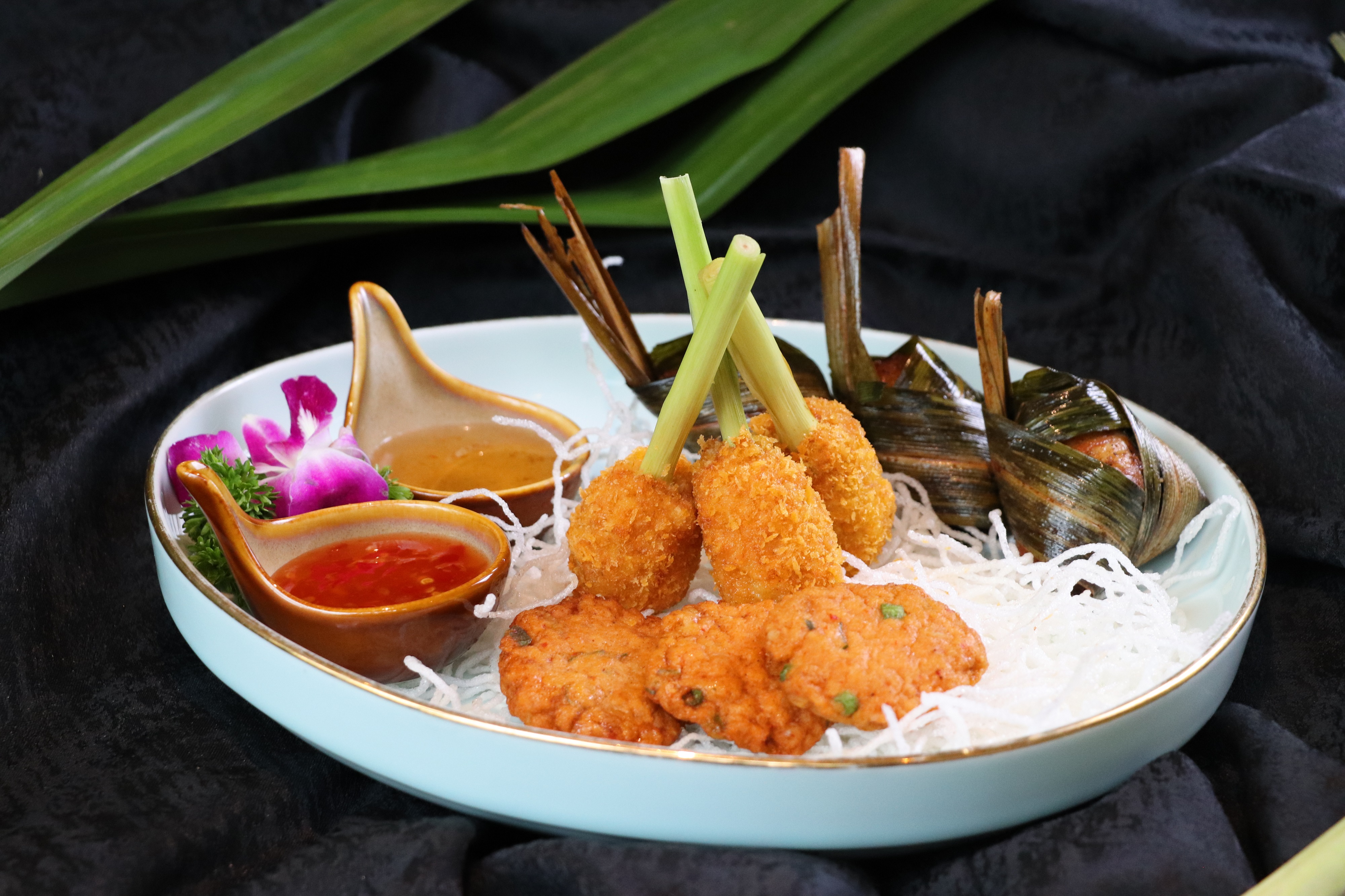 THAI WEEKEND BRUNCH FOR FAMILY