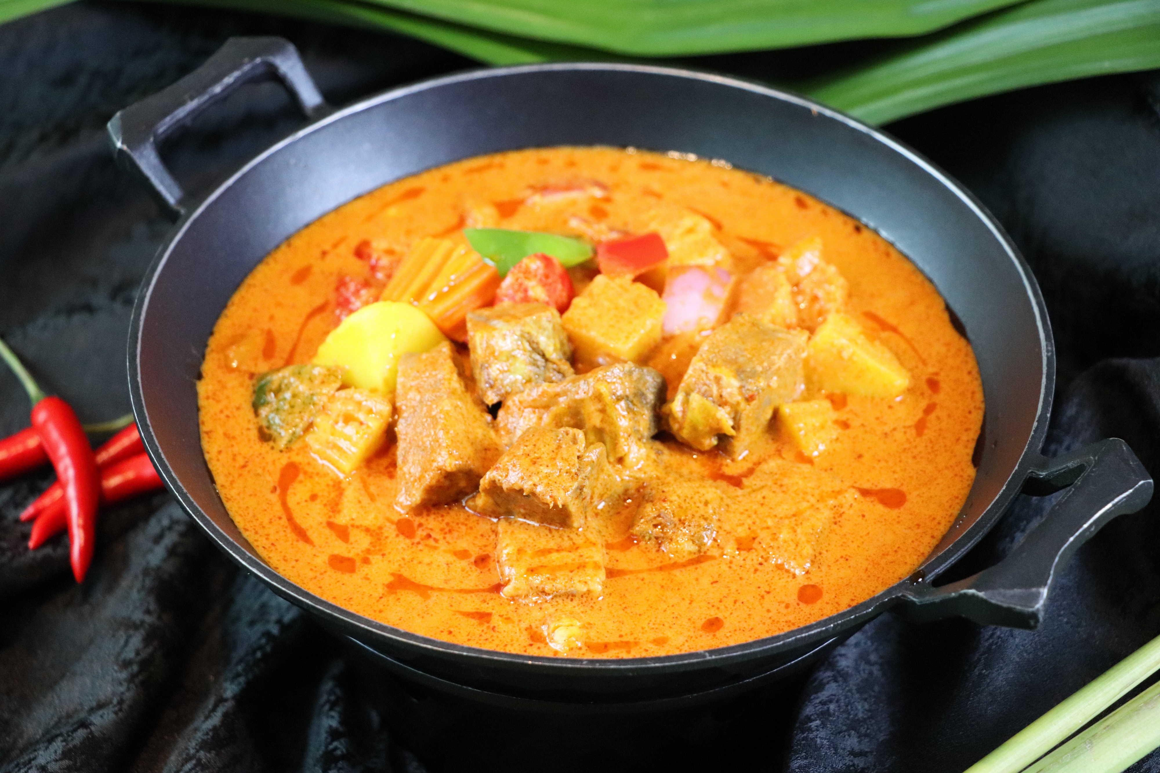 THAI WEEKEND BRUNCH FOR FAMILY