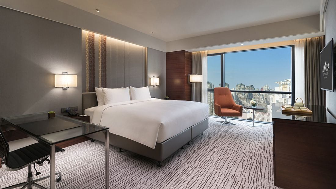 Premier room