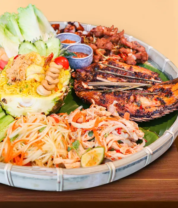 Thai Feast at Your Fingertips