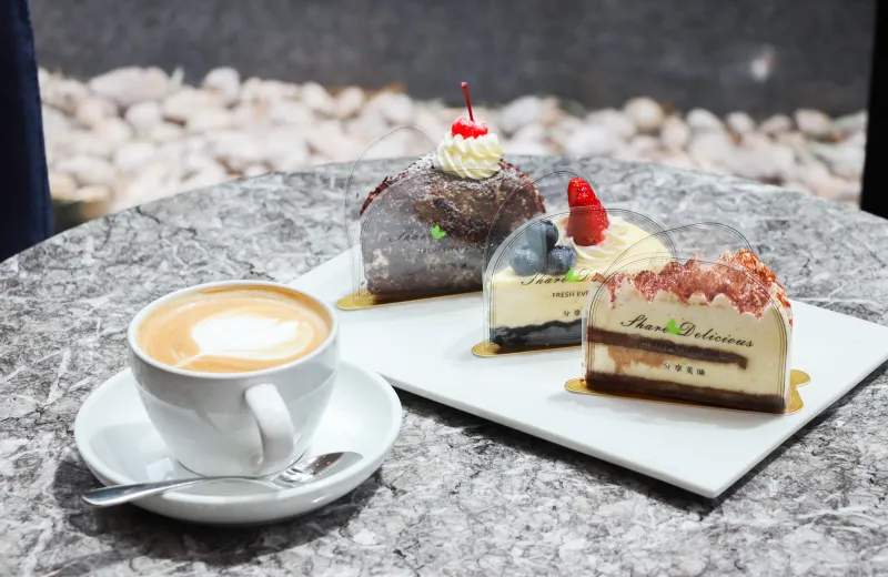 Coffee and Dessert