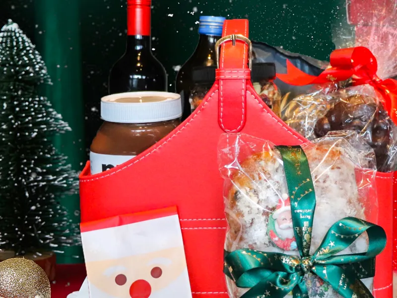 CHRISTMAS HAMPER